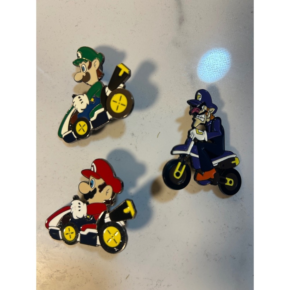 Nintendo Mario Kart Enamel Pin Set Mario Luigi Waluigi Multicolor Excellent 3pc
